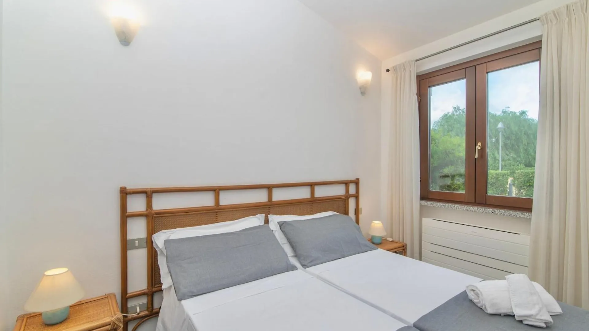 קוסטה ריי Villas With Air Conditioning And Private Outdoor Area Just 400 Meters From The Beach איטליה