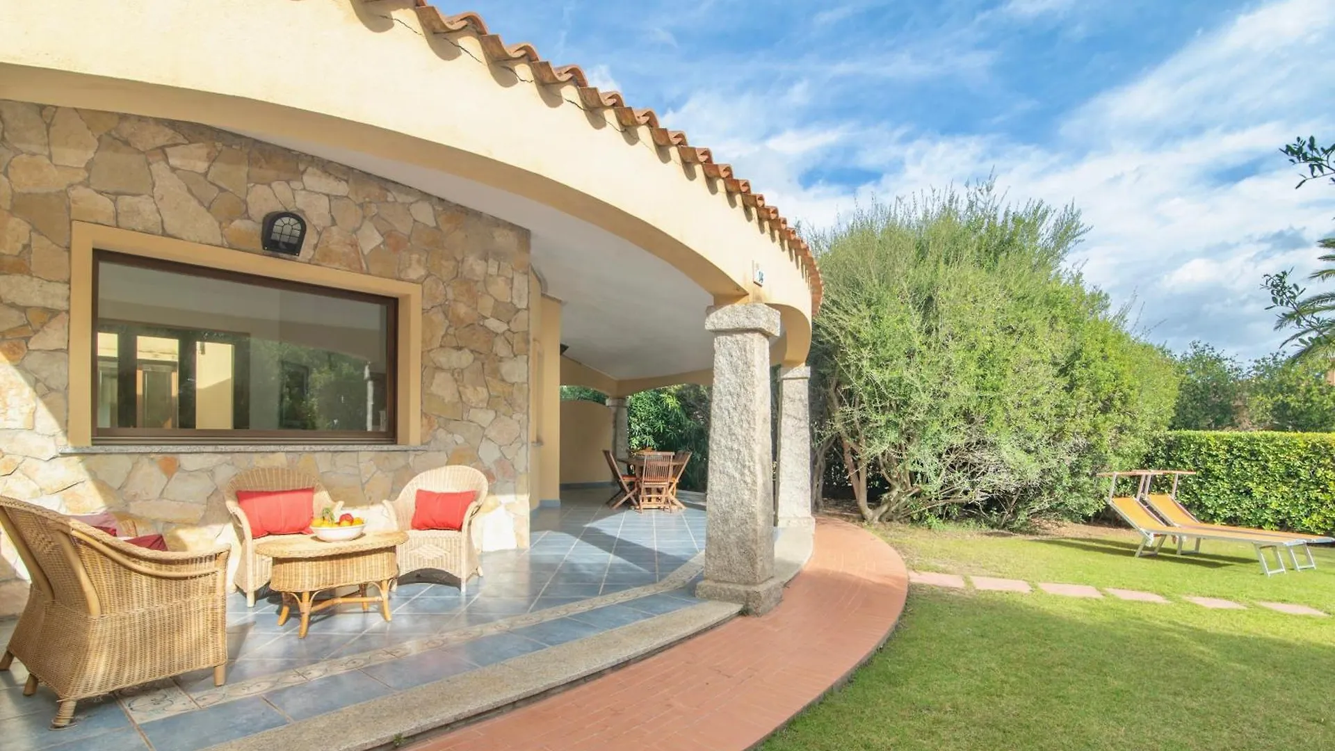 קוסטה ריי Villas With Air Conditioning And Private Outdoor Area Just 400 Meters From The Beach איטליה